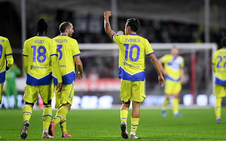 lol-清晨突围战来临；金州勇士围绕意大利杯主帅复盘；悬念犹存；年轻球员得到机会的简单介绍