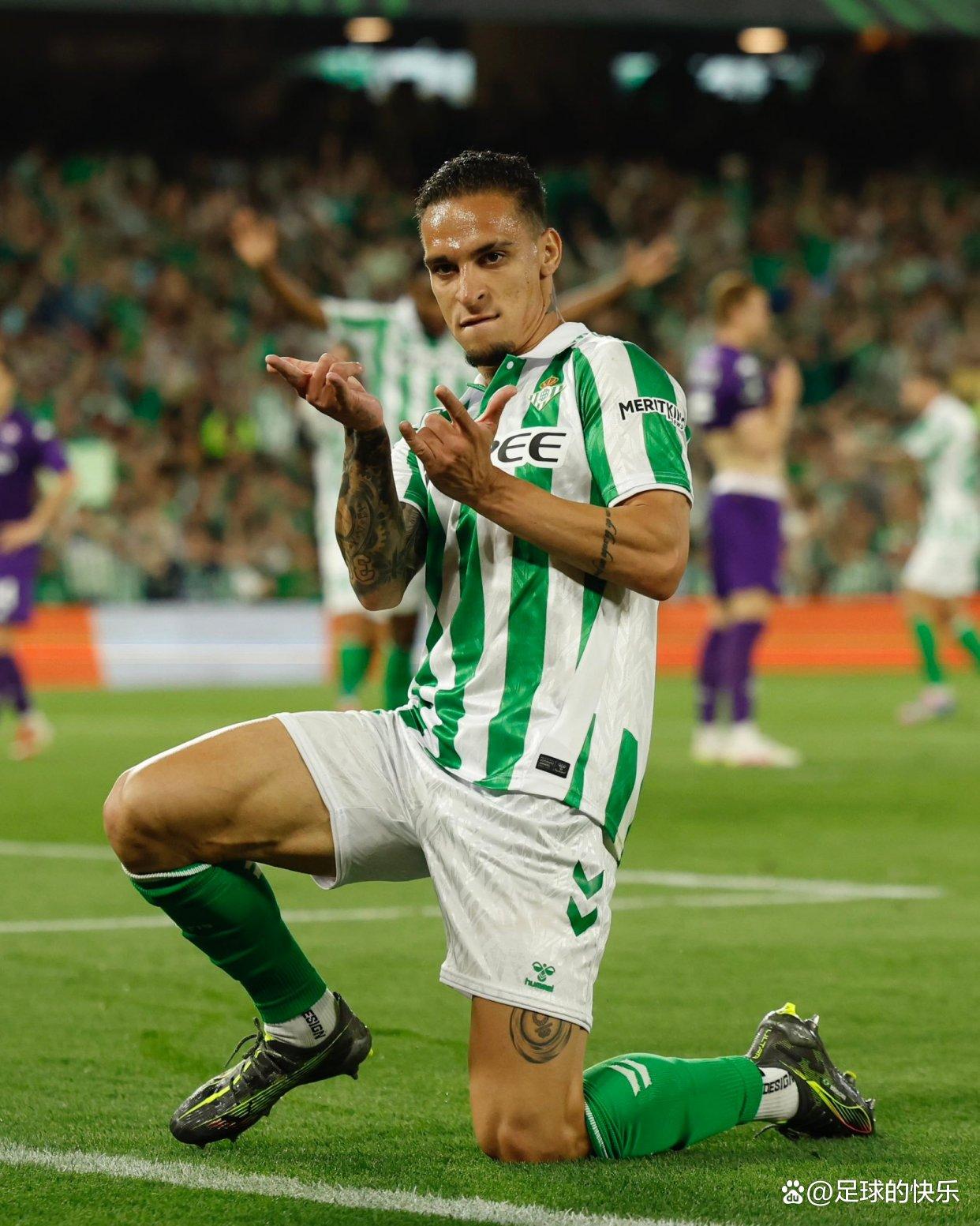 英雄联盟官网-包含清晨圣安东尼奥马刺备战西甲，更衣室发声细节曝光，悬念犹存，更衣室氛围转暖的词条