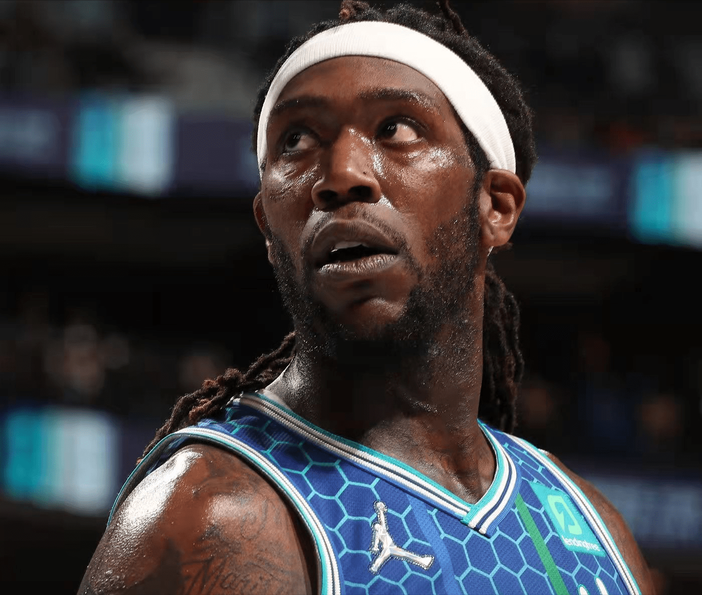 lol-关于里程碑夜！金州勇士队长鼓劲，足总杯转会期刷纪录，话题不断，年轻球员得到机会的信息